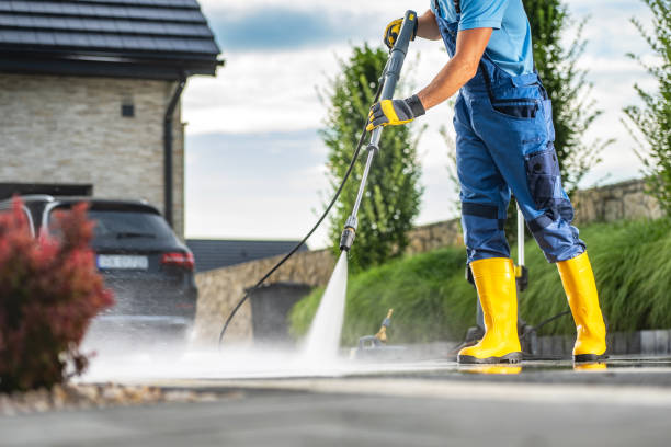 Best Patio and Deck Pressure Washing  in Robbinsdale, MN